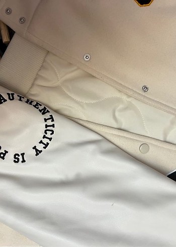 Bershka ceket - Görsel 4