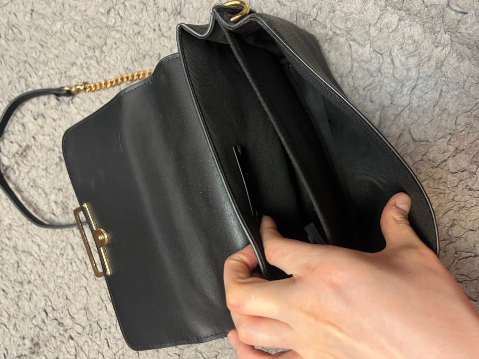 Zincir Detaylı Siyah Deri Kadın Çanta - Görsel 3