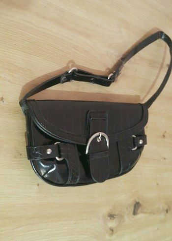 Kemer Tokalı Siyah Yılan Desenli Deri Kadın Çanta - Görsel 4