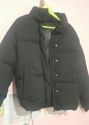 Siyah Kadın Kışlık Mont - Görsel 2