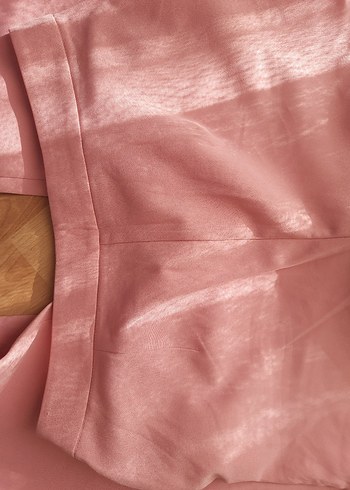 Pembe Pilili Kadın Parlak Kumaş Pantolon - Görsel 2