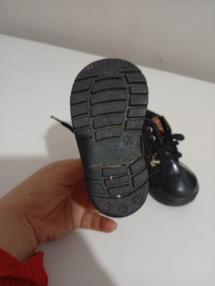 Kız Çocuk Siyah Nakışlı İlk Adım Botu - Görsel 2