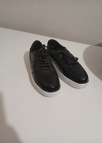 Siyah Beyaz Spor Stiletto Topuklu Kadın Spor Ayakkabı - Görsel 2