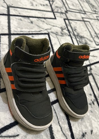 Adidas çocuk bot - Görsel 3