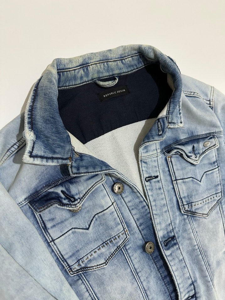 Düğmeli Mavi Denim Ceket - Görsel 2