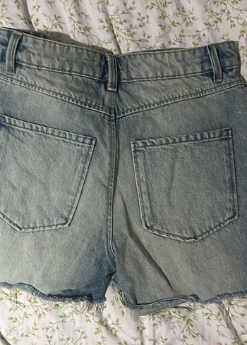 STRADIVARIUS Denim Şort - Görsel 2