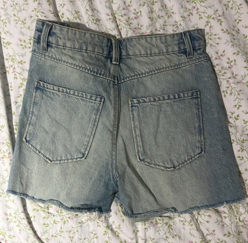 STRADIVARIUS Denim Şort - Görsel 2