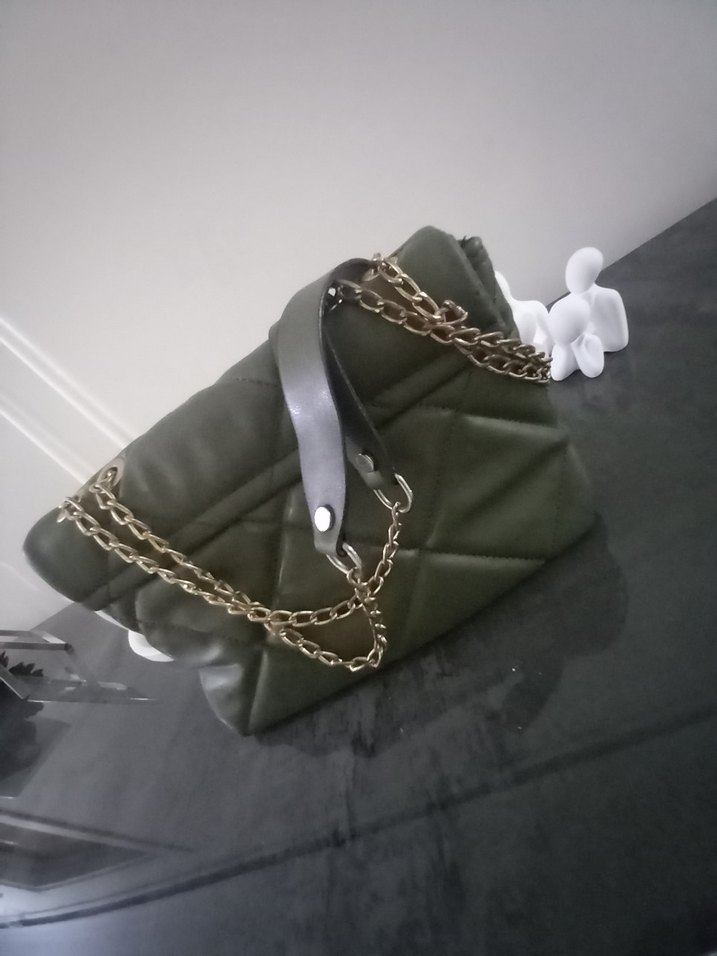 Kemer Detaylı Kadın Deri Çanta - Haki - Görsel 3