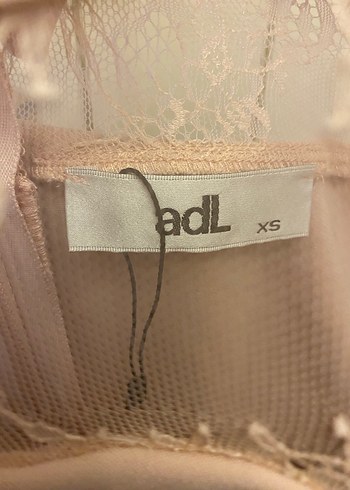 ADL MARKA Dantel Detaylı Bej Midi Abiye Elbise - Görsel 2