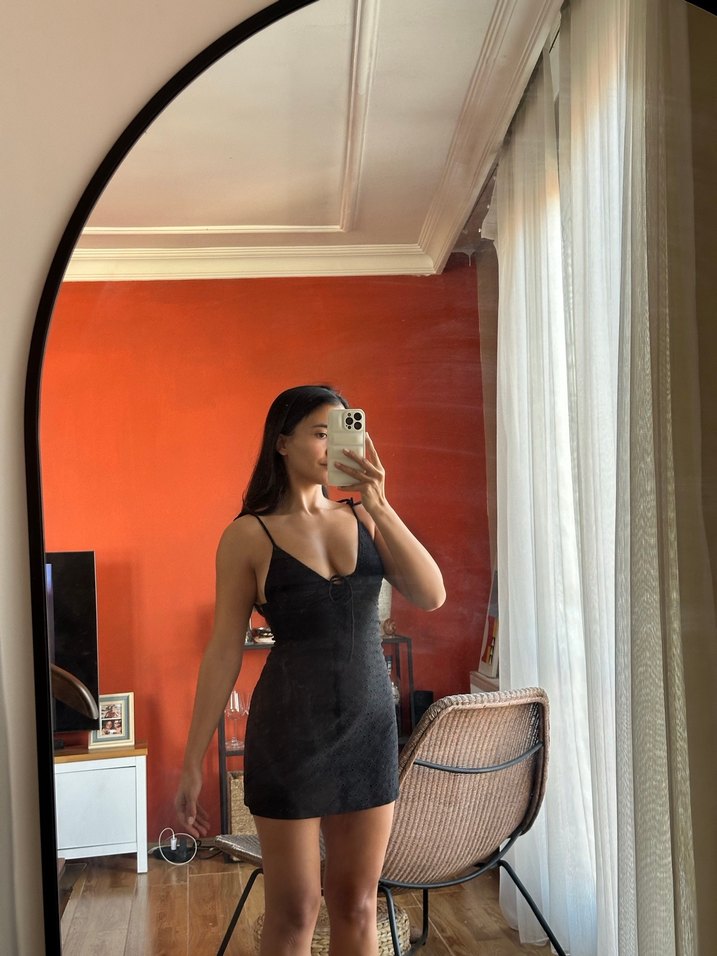 Siyah  V Yaka Mini Elbise - Görsel 2