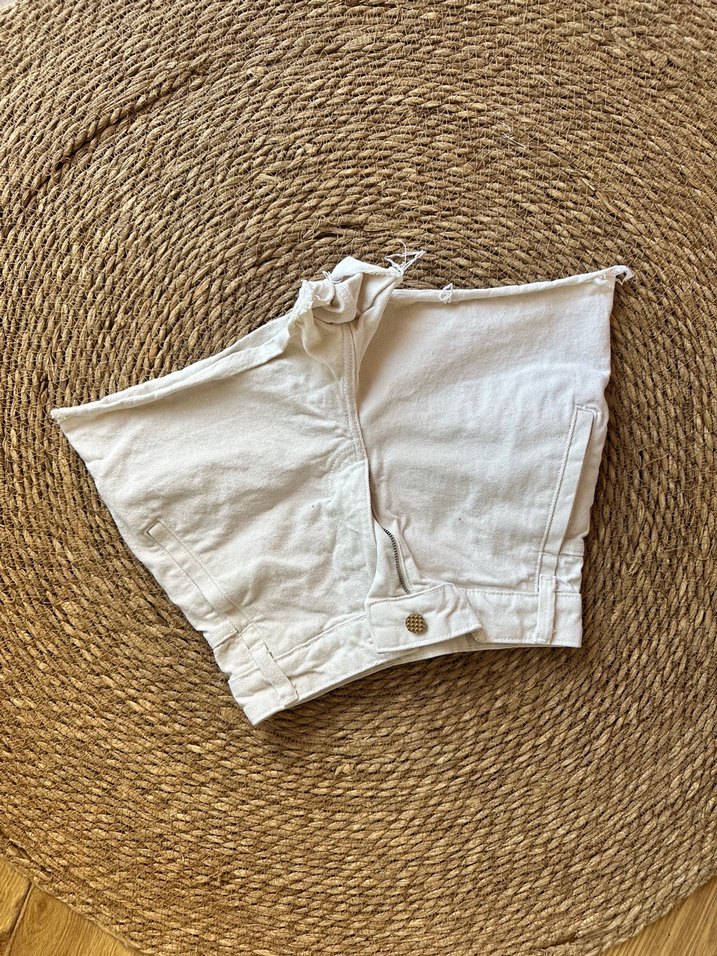 Beyaz-krem zara Mini kot Şort - Görsel 3