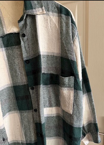 Düğmeli Gri Pamuklu Kadın Gömlek - Görsel 3