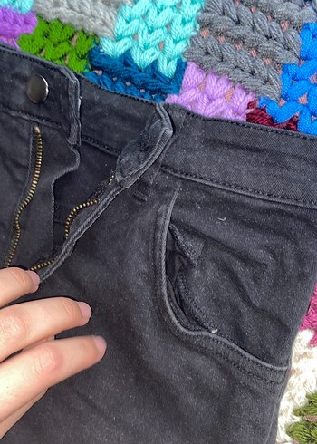 Kadın Siyah Mini Kot Şort - Görsel 3