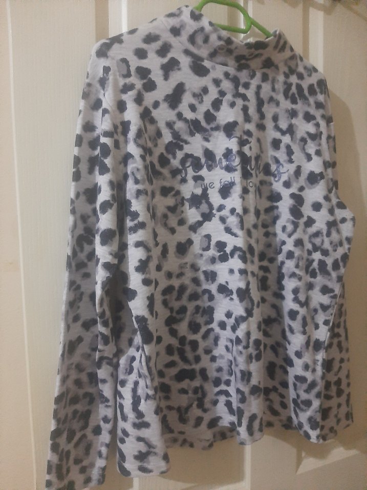 Düğmeli Gri Desenli Uzun Kollu Hamile Bluzu - Görsel 2