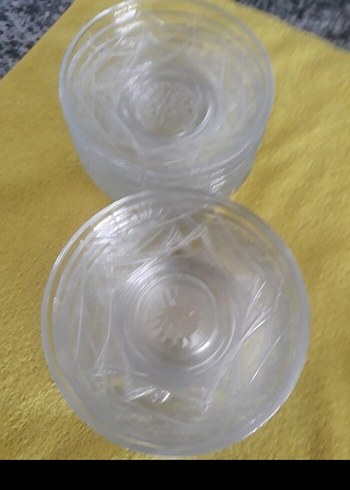 Beyaz Desenli Cam Bardak Seti