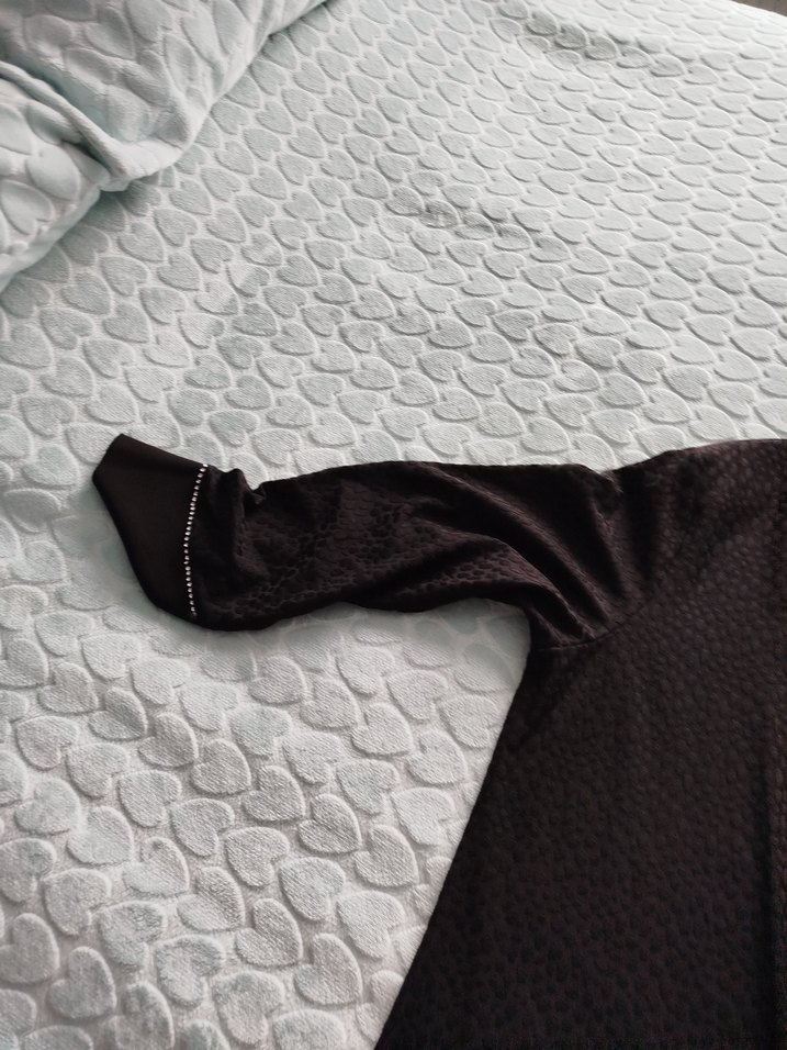 Siyah Yılan Desenli Uzun hirkali elbise takim - Görsel 2