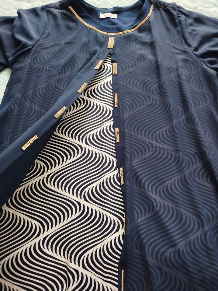 Uzun Kollu Düğmeli Mavi Desenli Elbise - Görsel 2