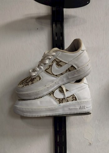 Nike Air Force 1 Monogramli Beyaz Sneaker