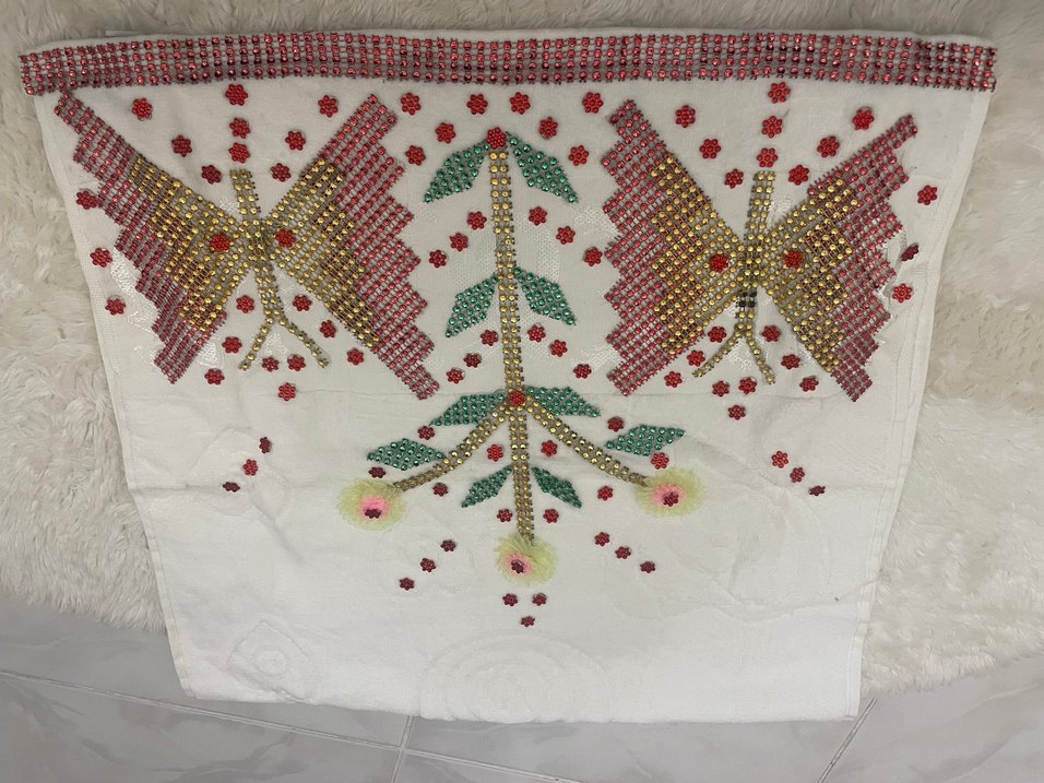 Boncuk İşlemeli Çeyizlik Havlu - Görsel 2