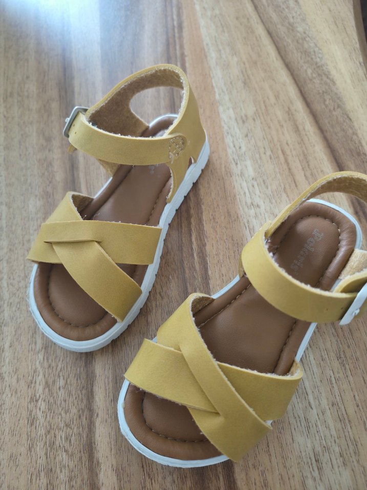 Sarı Tokalı Kız Sandalet Polaris - Görsel 3