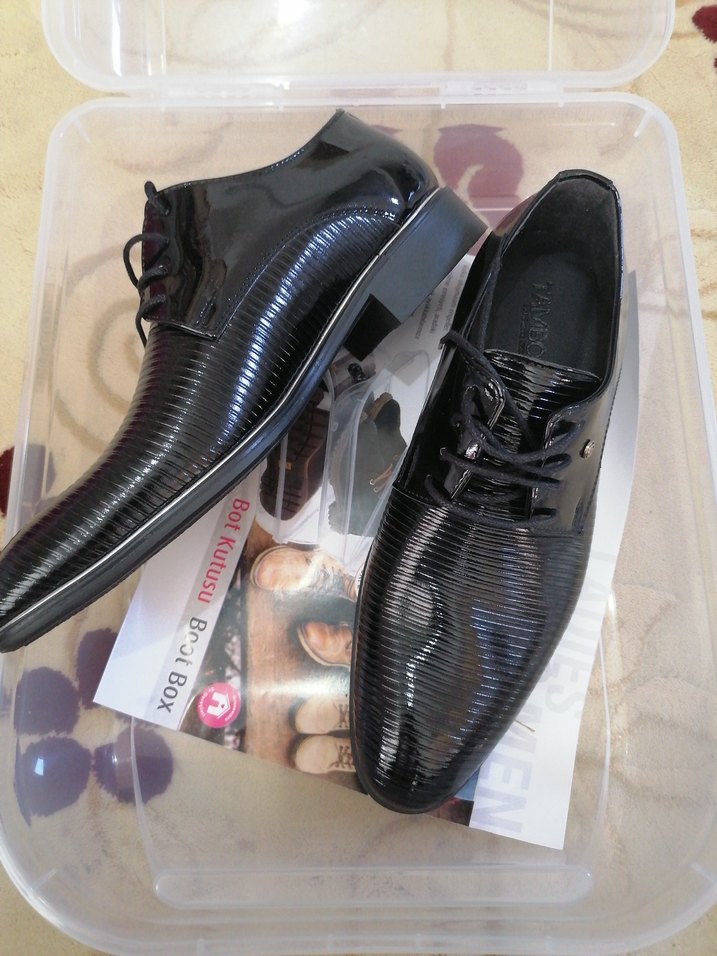 Siyah Parlak Yılan Derisi Desenli Erkek Klasik Ayakkabı - Görsel 2