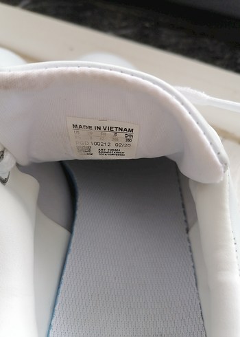 42 Beden Beyaz Adidas Erkek Sneakers