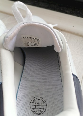 Beyaz Adidas Erkek Sneakers - Görsel 6