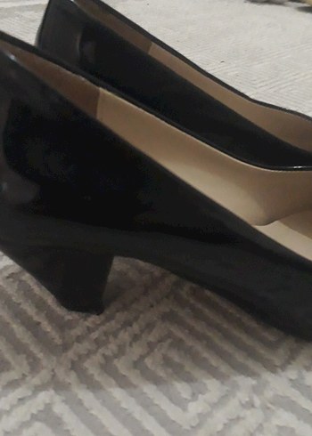 Siyah Parlak Topuklu Kadın Stiletto - Görsel 2