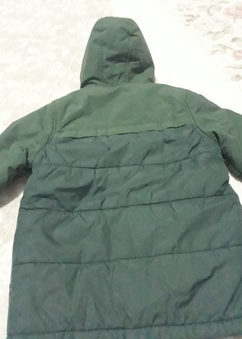 Erkek Çocuk Yeşil Kapüşonlu Mont - Görsel 6