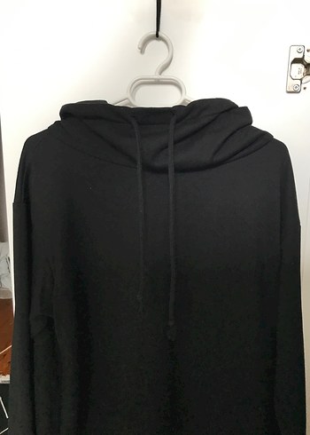 Siyah Kapüşonlu Kadın Sweatshirt - Görsel 2