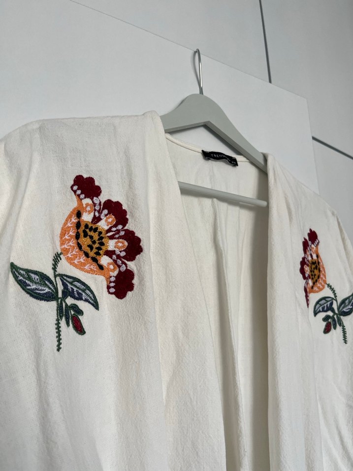 Milla Nakışlı Beyaz Kimono - Görsel 5