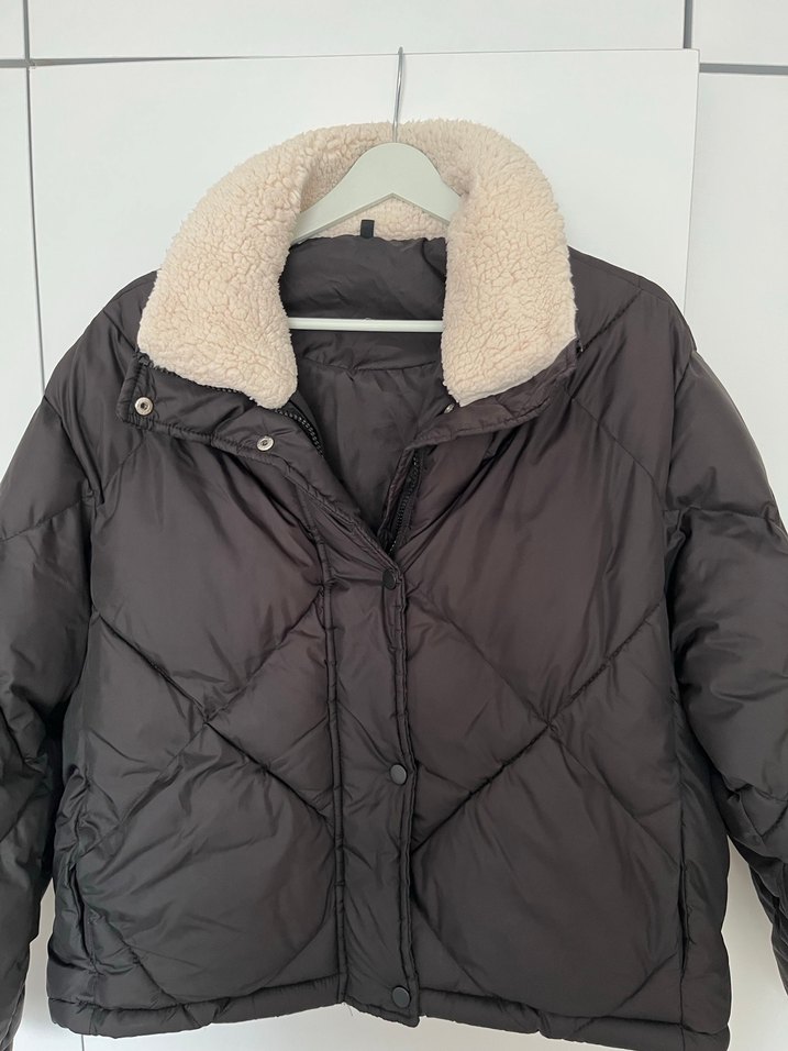 Siyah Peluş Kürklü Kadın Mont - Görsel 5