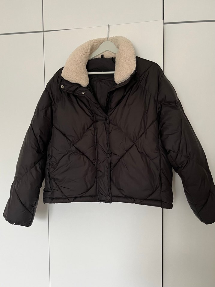 Siyah Peluş Kürklü Kadın Mont - Görsel 4