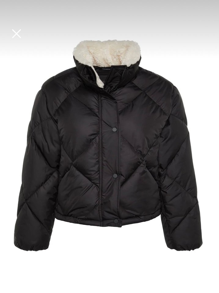 Siyah Peluş Kürklü Kadın Mont - Görsel 2