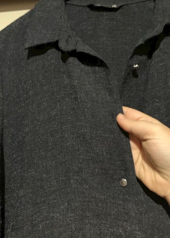 Gri Kadın Gömlek Düğmeli ve Rahat - Görsel 4