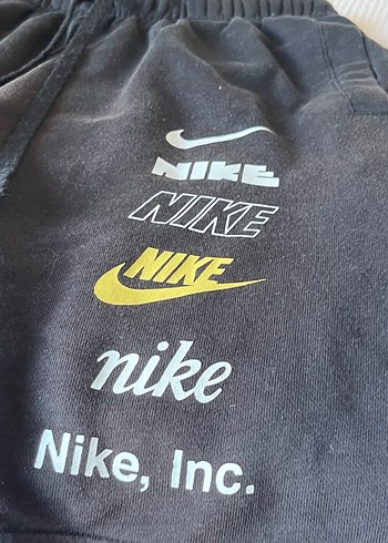 Nike Siyah Baskılı Erkek Şort (S) - Görsel 2