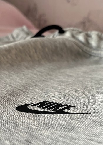 Nike Gri Tech Fleece Eşofman Altı (XS) - Görsel 3
