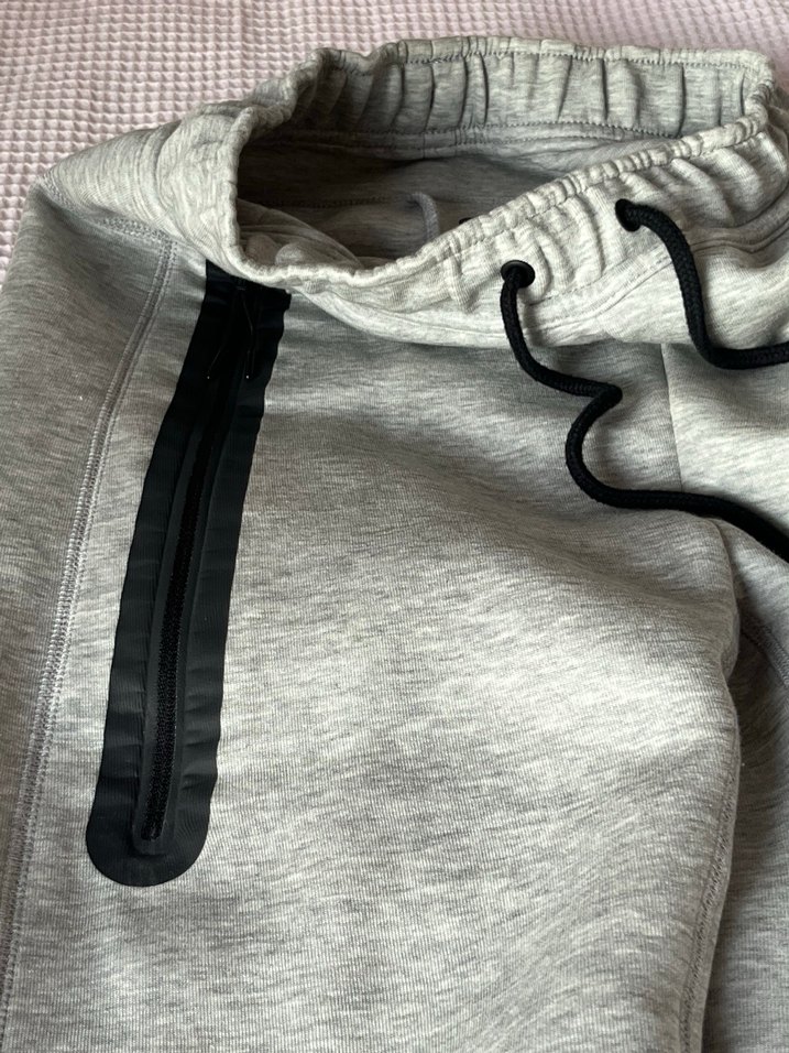 Nike Gri Tech Fleece Eşofman Altı (XS) - Görsel 5