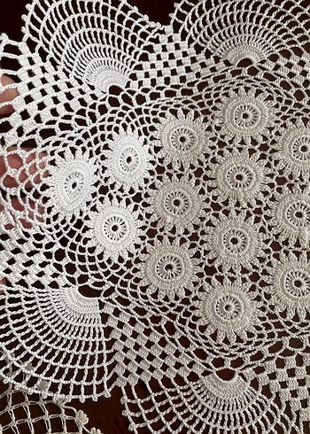 El Yapımı Beyaz Dantel Örtüler - Görsel 6