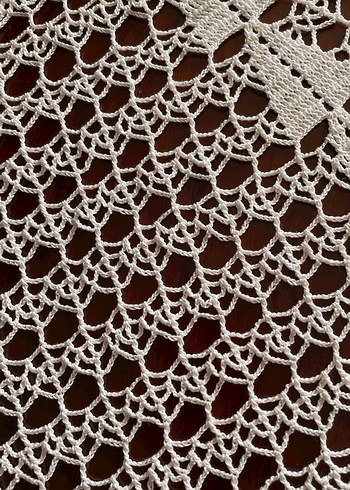 El İşi Beyaz Dantel Yuvarlak Masa Örtüsü - Görsel 9