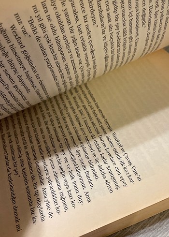 Kinyas ve Kayra ile Çok Gözyaşı Döküldü Romanları - Görsel 4