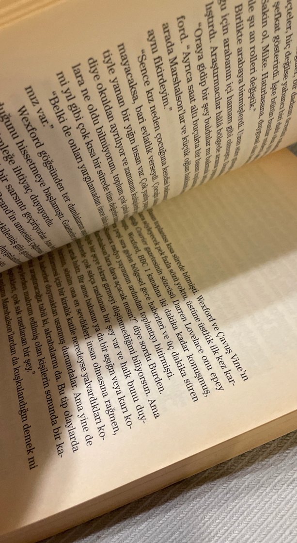 Kinyas ve Kayra ile Çok Gözyaşı Döküldü Romanları - Görsel 4