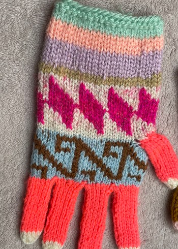 El Emeği Renkli Desenli Eldivenler 2 adet - Görsel 5