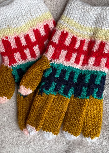 El Emeği Renkli Desenli Eldivenler 2 adet - Görsel 2
