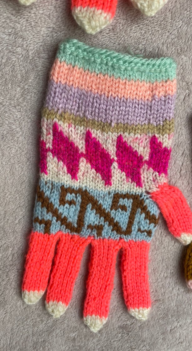 El Emeği Renkli Desenli Eldivenler 2 adet - Görsel 5