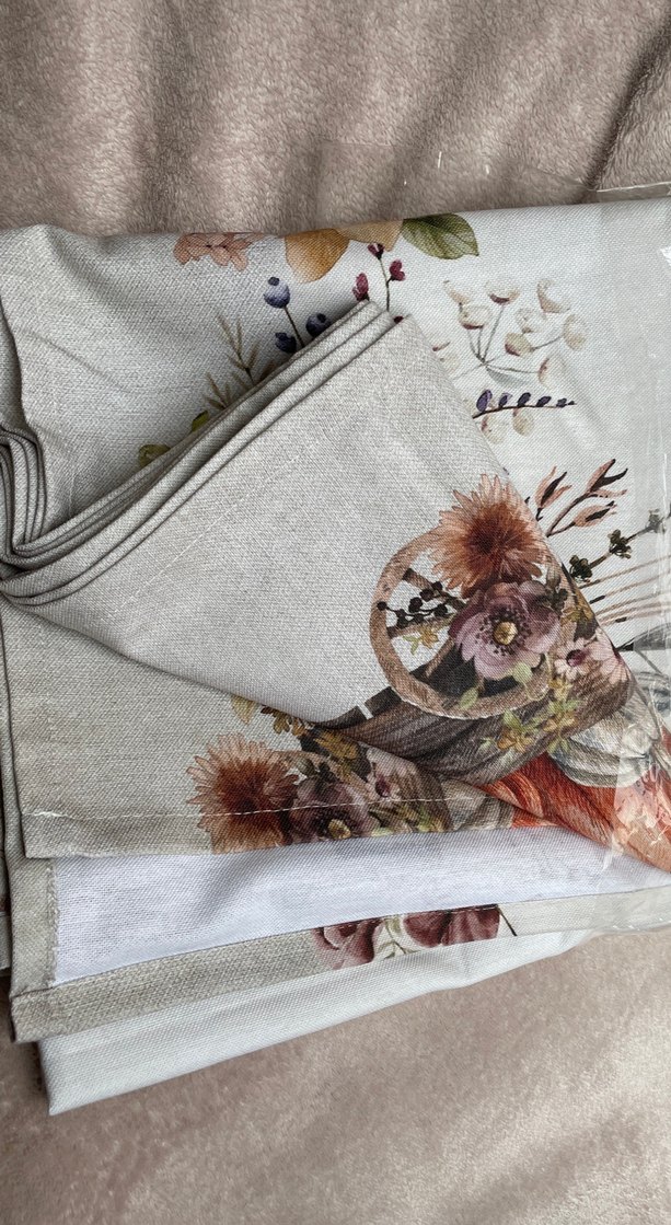 Cottonova Çiçek Desenli Masa Örtüsü - Görsel 4