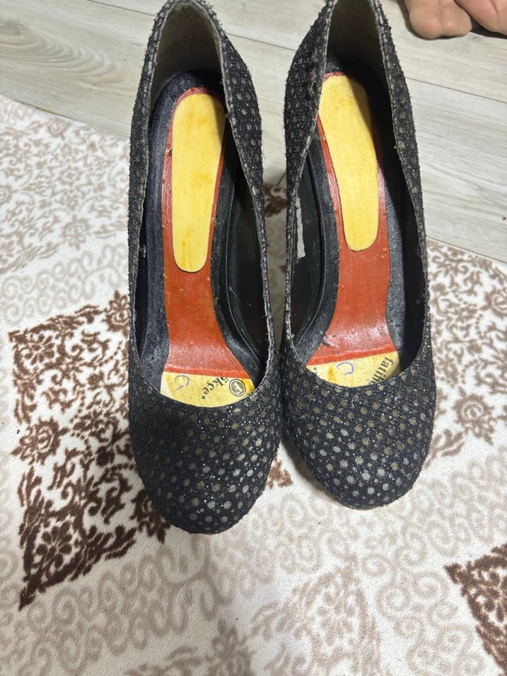 Yılan Desenli Siyah Stiletto Topuklu Kadın Ayakkabı - Görsel 3