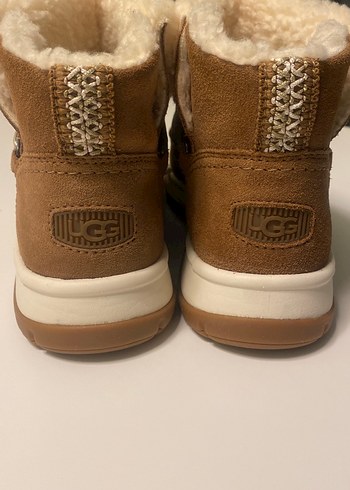 UGG Kürklü Bej Süet Kadın Dolgu Topuk Bot - Görsel 5