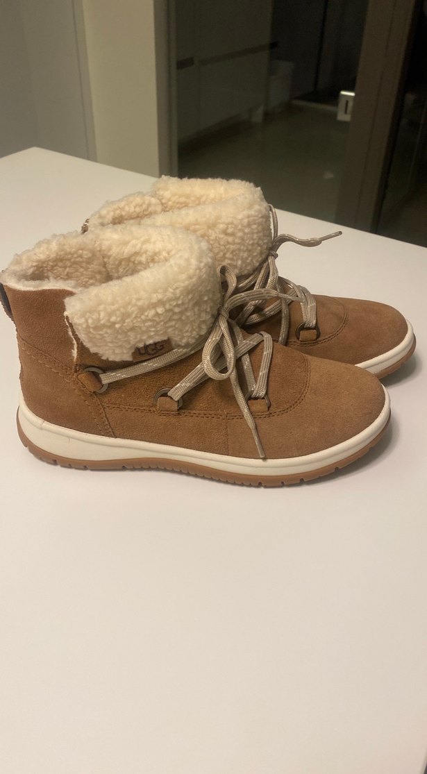 UGG Kürklü Bej Süet Kadın Dolgu Topuk Bot - Görsel 3