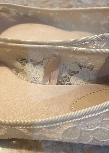 H&M marka,Bej Dantel Detaylı coquette 
Kadın Babet - Görsel 8